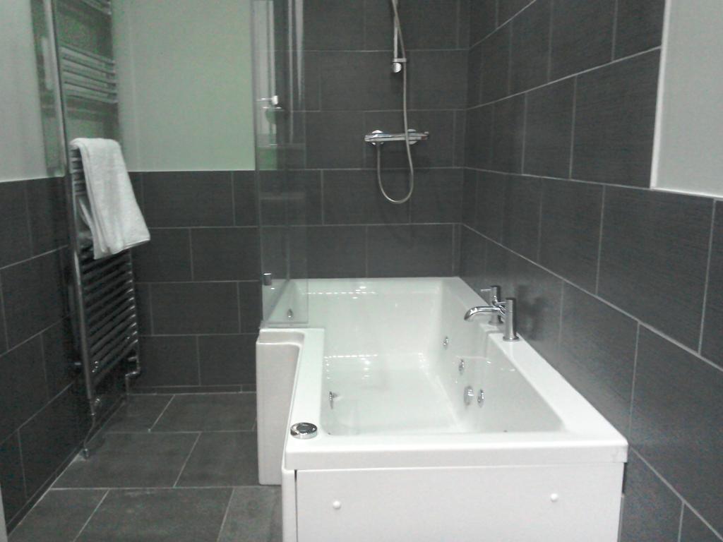 The Dorchester Serviced Apartments Kingston upon Hull Pokoj fotografie